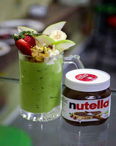 افوكا نوتيلا وسط